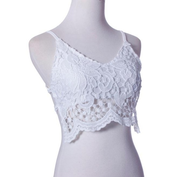 *HOST PICK* Ivory Crochet Lace Crop Top - Picture 4 of 8